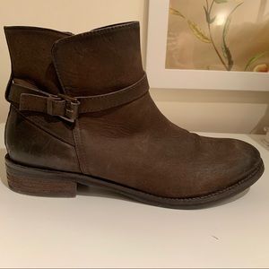BDG Brown distressed booties with buckle